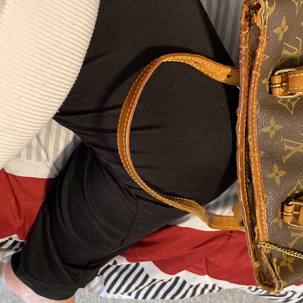 Louis Vuitton bucket shoulder bag used - Picture 16 of 16